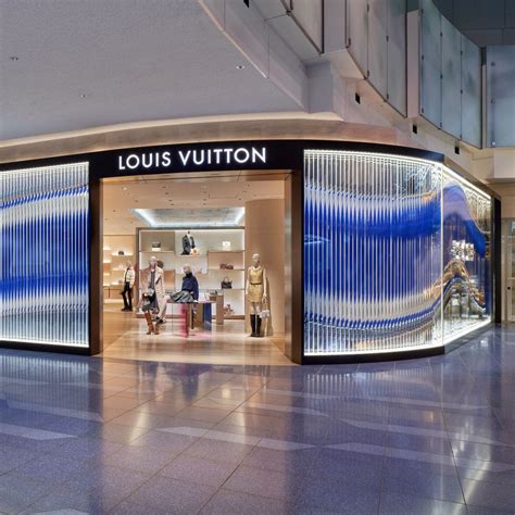 louis vuitton haneda airport|duty free shops louis vuitton airport.